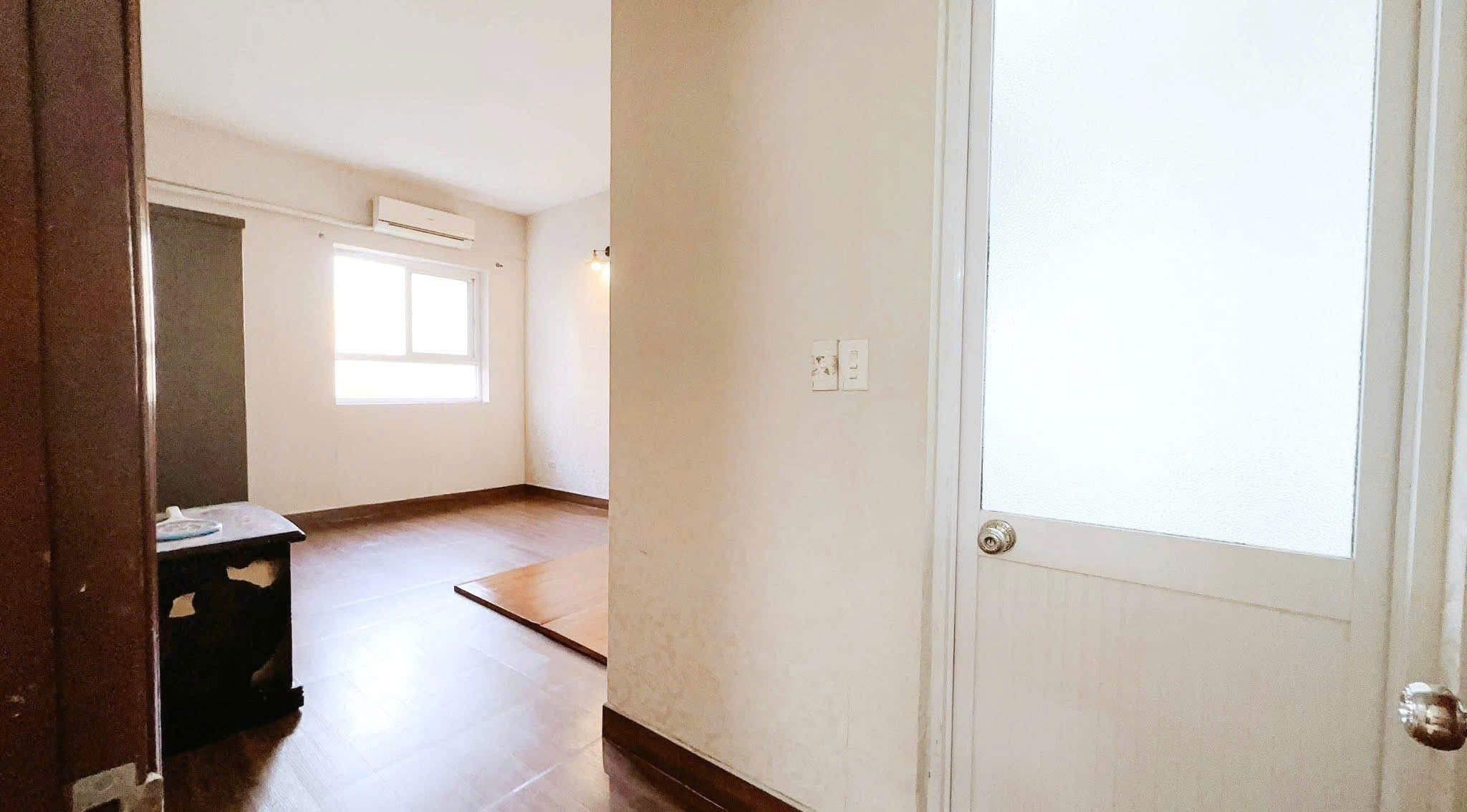 Cho thuê căn hộ 310 Minh Khai, 98m2, 2 ngủ, 1 khách, 2 wc rộng. Giá 11tr5 ctl - Ảnh 1
